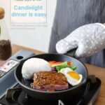 Cast iron frying pan