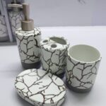 Ceramic bathroom set