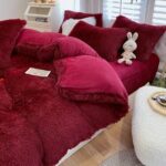 Luxury designs Velvet plush Fluffy Duvet set - Image 6