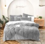 Luxury designs Velvet plush Fluffy Duvet set - Image 4