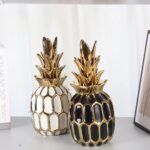 Decorative luxury pineapple sculpture for home/office decoration 